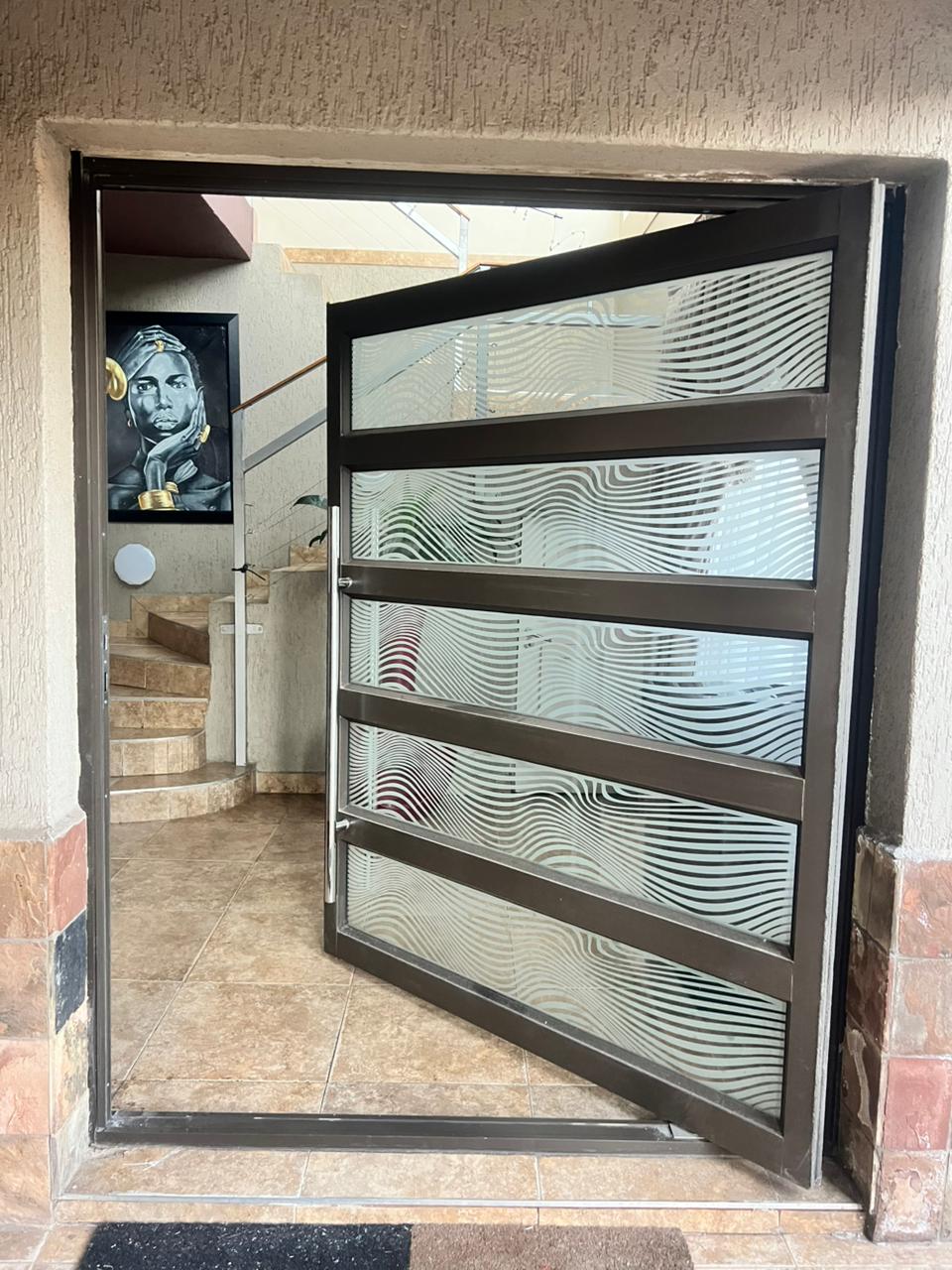 Large Aluminium Sliding Door